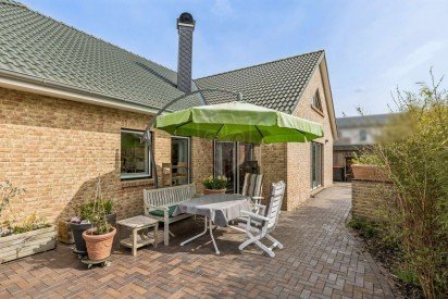Hauptbild ***Luxuriöser Winkelbungalow in traumhafter Feldrandlage von Kaltenkirchen***